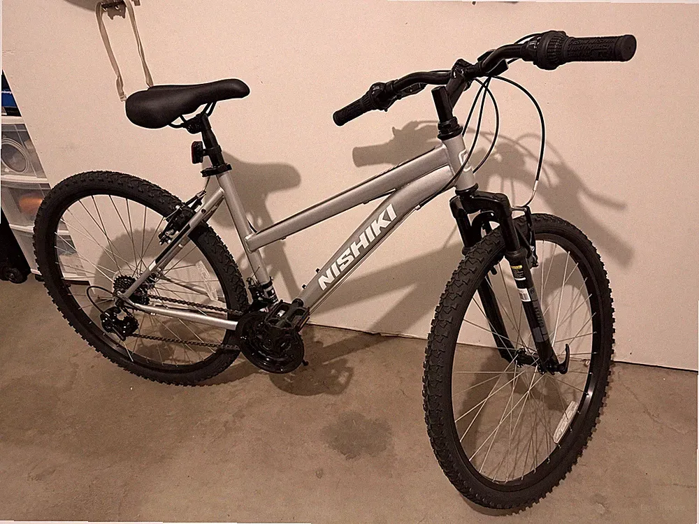 Nishiki Pueblo Women's Mountain Bike 26'' 21 Speed Bicycle